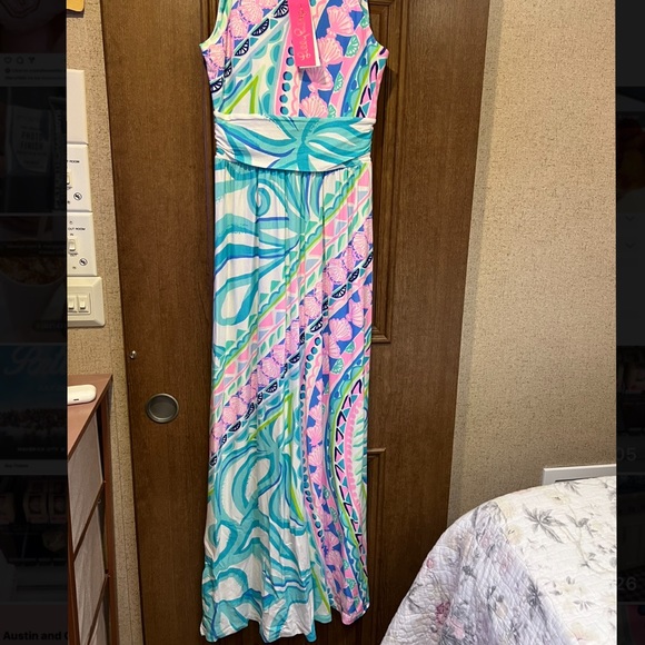 Lilly Pulitzer Dresses & Skirts - Lilly Pulitzer petite maxi dress